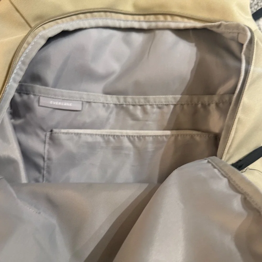 Everlane ReNew Transit Backpack Warm Quartz Beige Recycled Laptop Bag Mens Women
